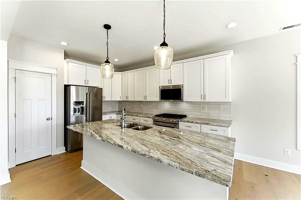3710 Carley CT, CHESAPEAKE VA 23322 thumb 9