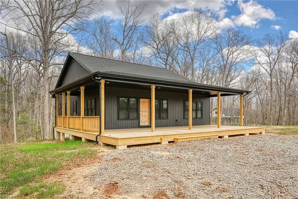 295 Equestrian Landing TRL, BUMPASS VA 23024 - Photo 2