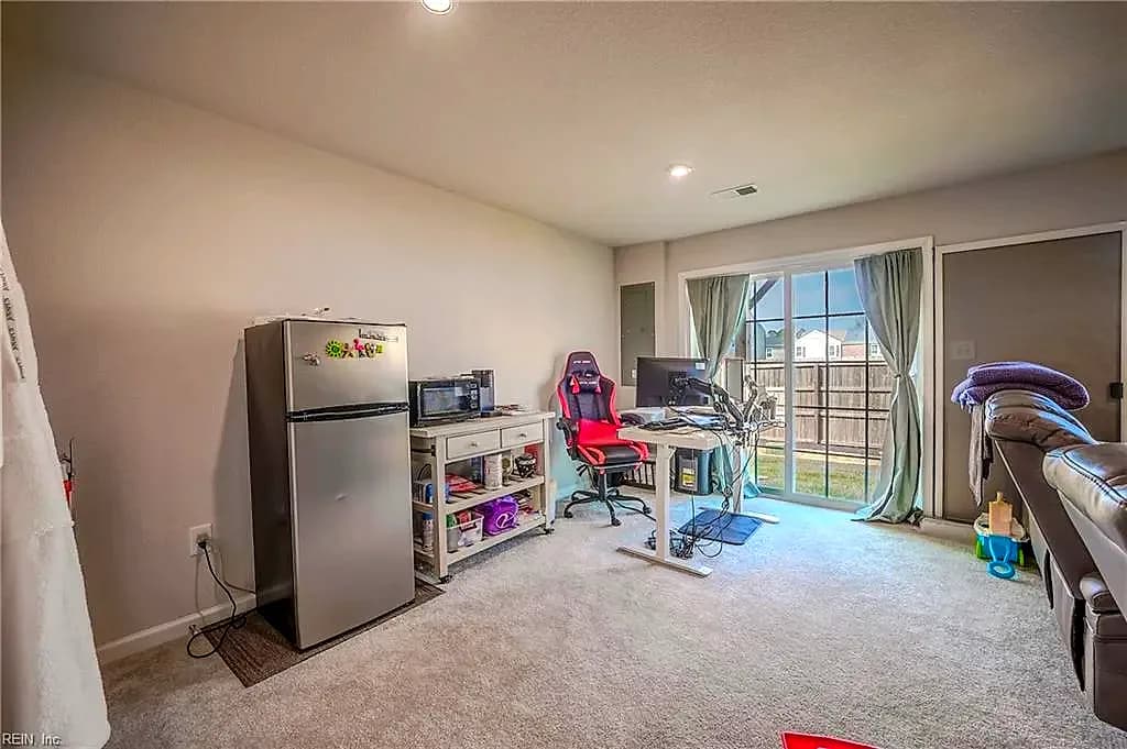 4122 Riverside DR, CHESAPEAKE VA 23321 thumb 11