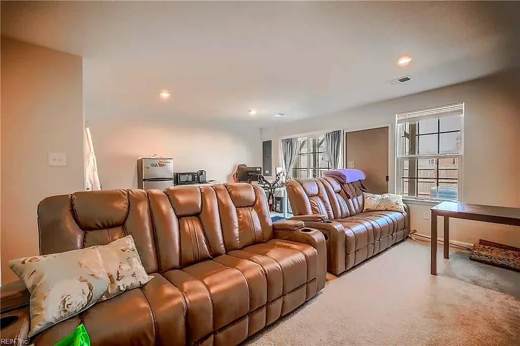 4122 Riverside DR, CHESAPEAKE VA 23321 thumb 12