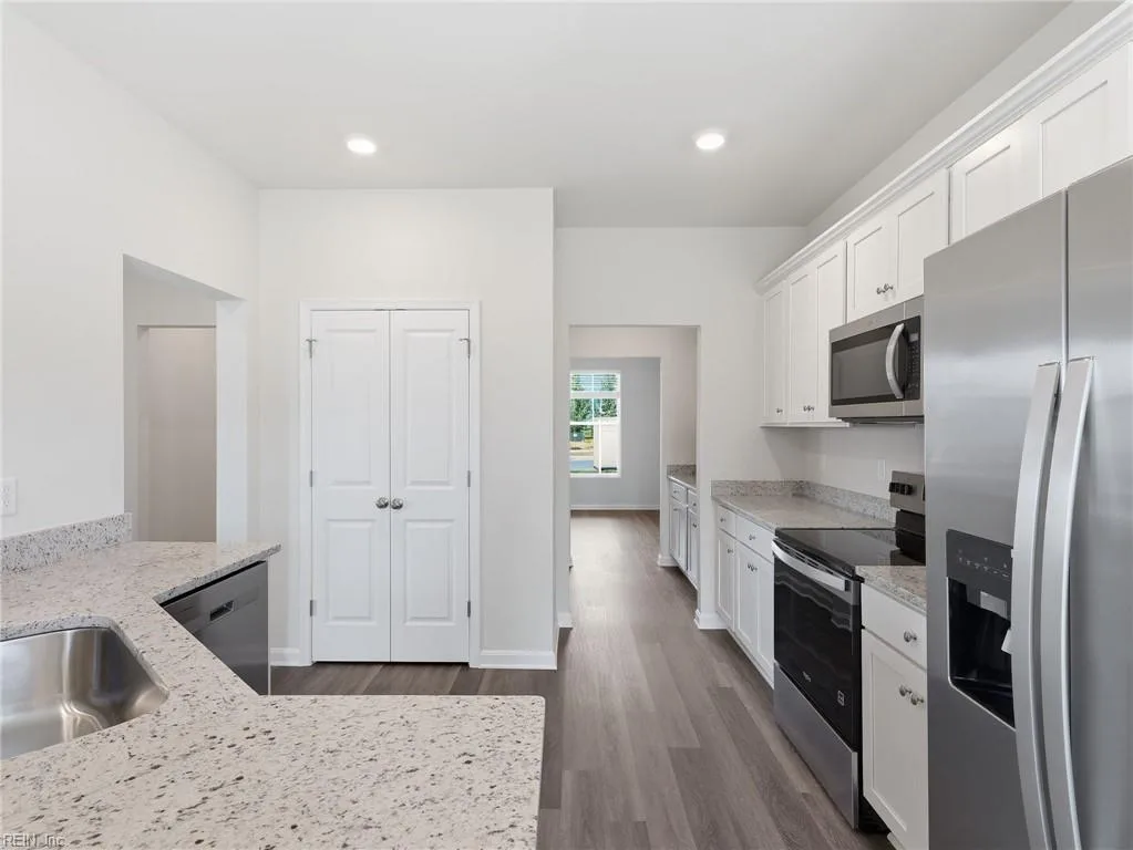 1008 Eastport PL, SUFFOLK VA 23435 thumb 8