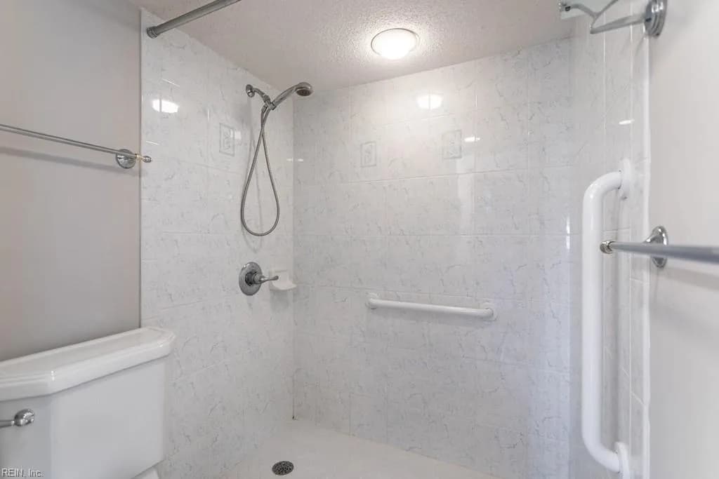 7501 River RD #2A, NEWPORTNEWS VA 23607 thumb 12
