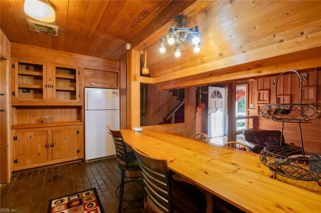 1058 Pine Log RD, SKIPPERS VA 23879 thumb 10