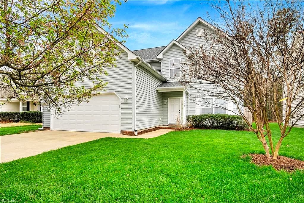 202 Vivian CT, YORKTOWN VA 23690 - Main photo