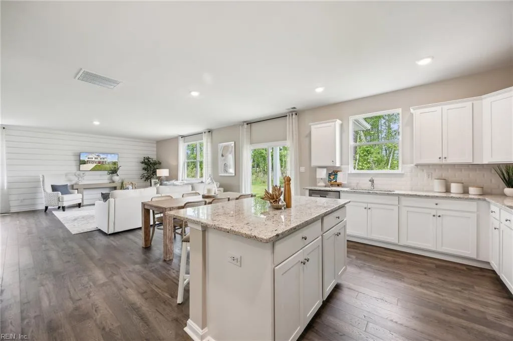 117 Gallop WAY, YORKTOWN VA 23690 thumb 6