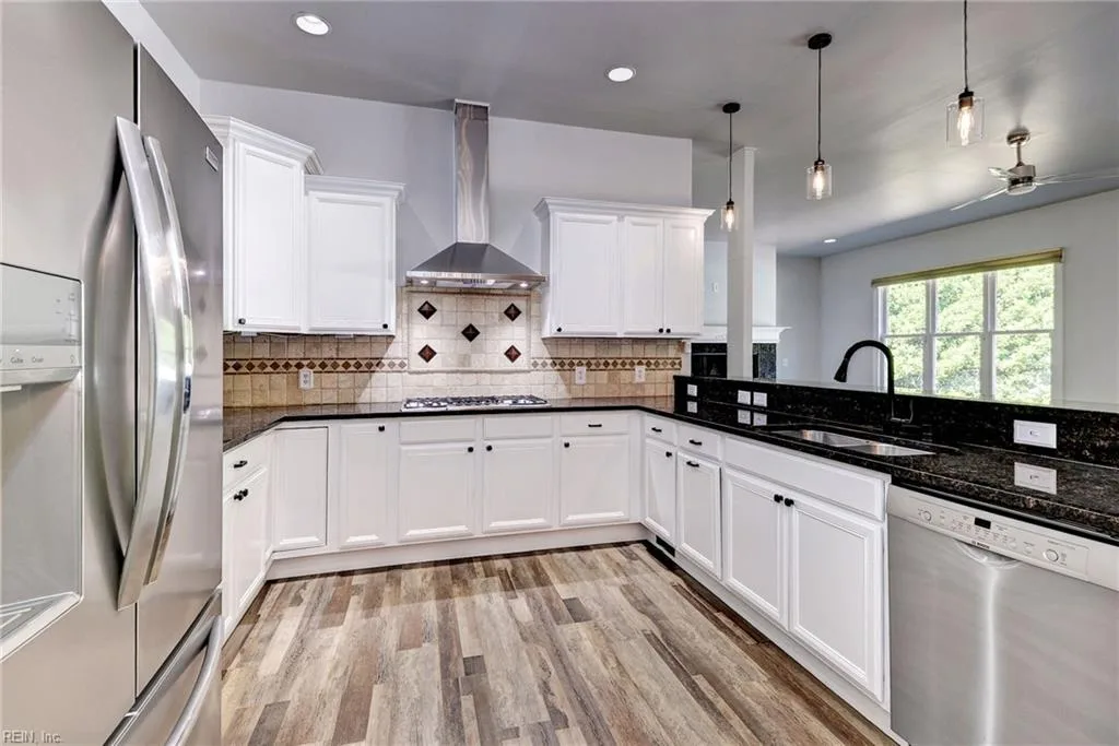 100 Lakewood DR, WILLIAMSBURG VA 23185 thumb 10