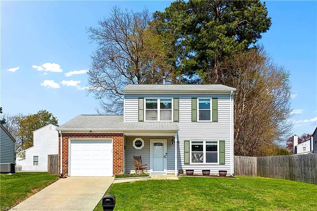 686 Trails LN, NEWPORT NEWS VA 23608 - Main photo