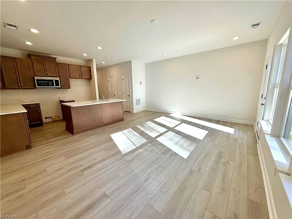 1008 Serene RD #102, SUFFOLK VA 23435 thumb 6