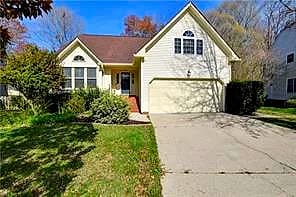 433 Broad Bend CIR, CHESAPEAKE VA 23320 - Main photo