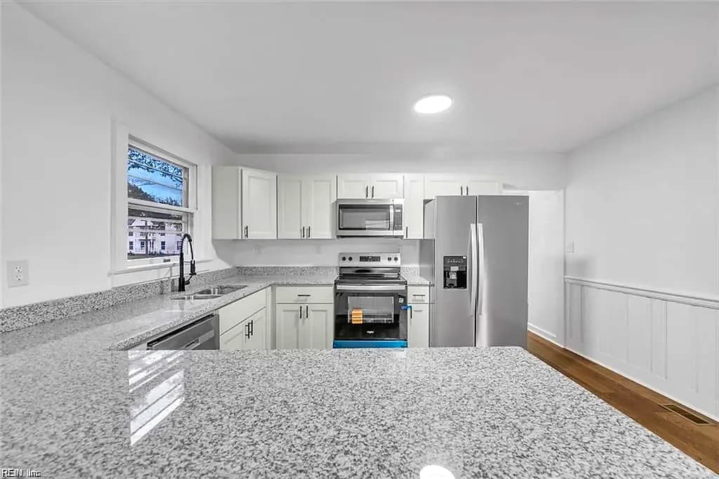 416 Maryland AVE, PORTSMOUTH VA 23707 thumb 10