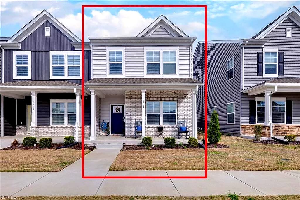 2015 Melbourne ST, NEWPORT NEWS VA 23608 - Main photo