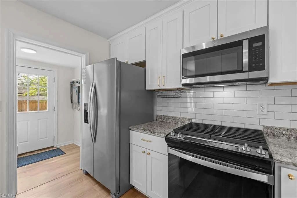 606 Delaware AVE, HAMPTON VA 23661 thumb 12