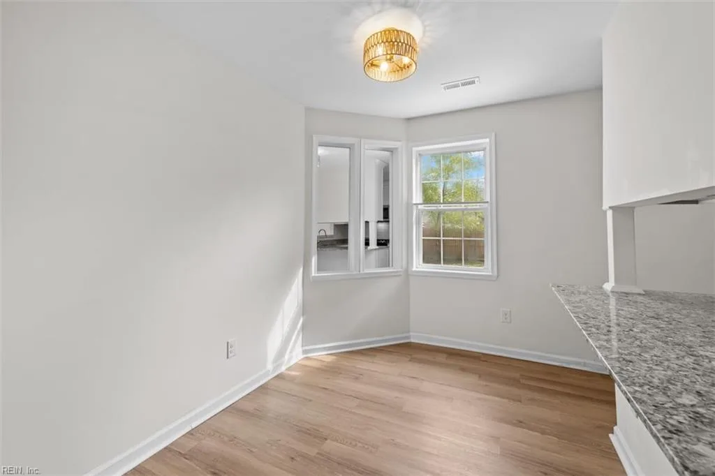 606 Delaware AVE, HAMPTON VA 23661 thumb 6