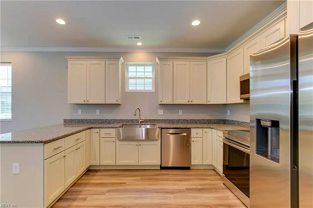 1509 Tidewater DR, NORFOLK VA 23504 thumb 11