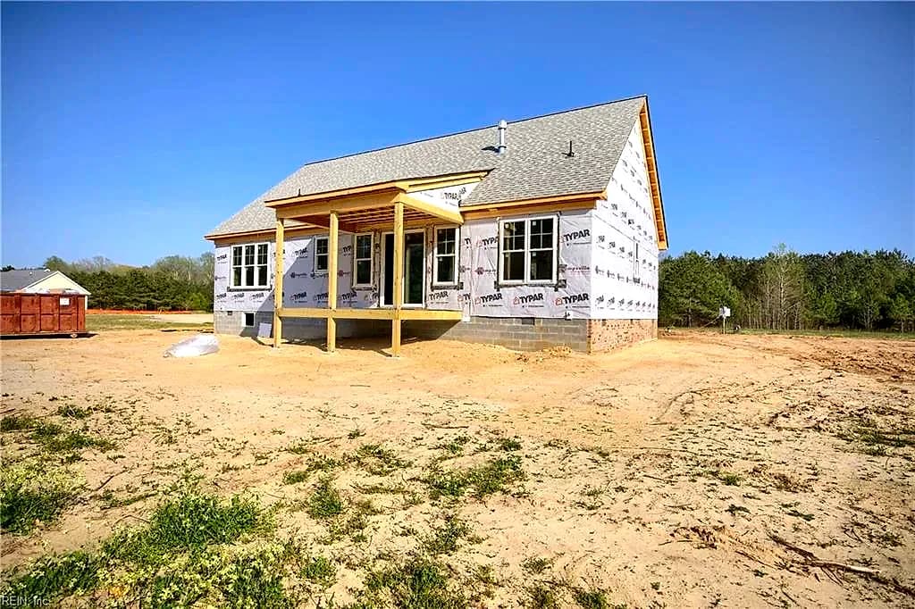 191 Courtney LN, DUTTON VA 23050 - Photo 5