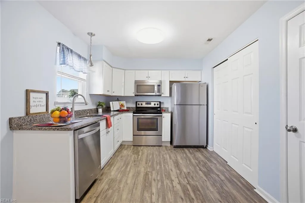 3712 Pretty Lake AVE #4A, NORFOLK VA 23518 thumb 6