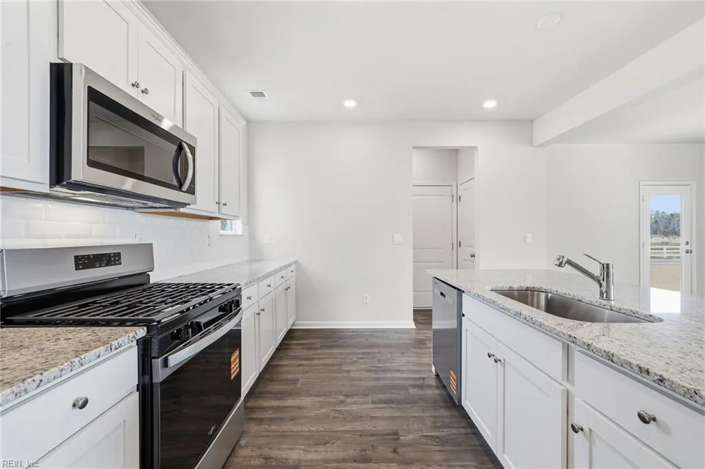 5121 Duxbury RD, SUFFOLK VA 23435 thumb 6