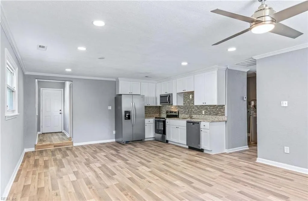 808 Trice TER, NORFOLK VA 23502 thumb 7
