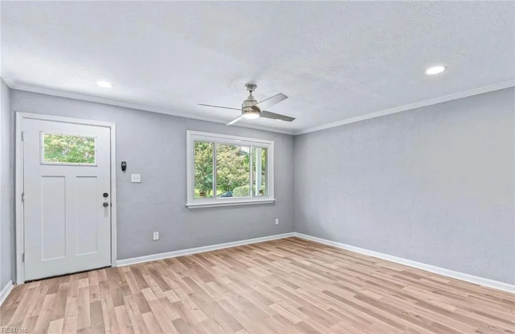808 Trice TER, NORFOLK VA 23502 thumb 9