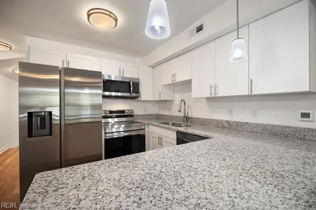 423 Pine AVE, NEWPORT NEWS VA 23607 thumb 7