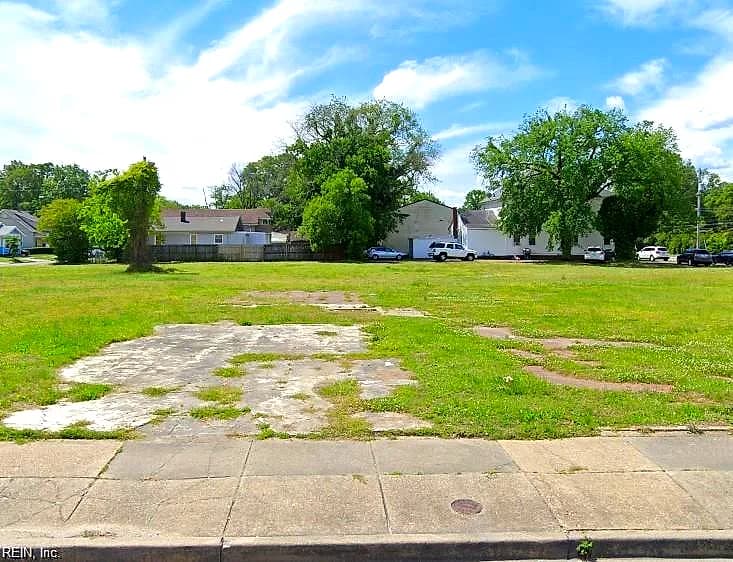 3126 Tidewater DR, NORFOLK VA 23509 - Photo 2