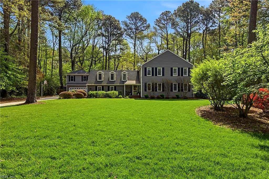 1304 Watersedge DR, VIRGINIA BEACH VA 23452 - Main photo