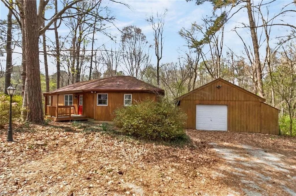 13421 Shiloh DR, WINDSOR VA 23487 - Main photo