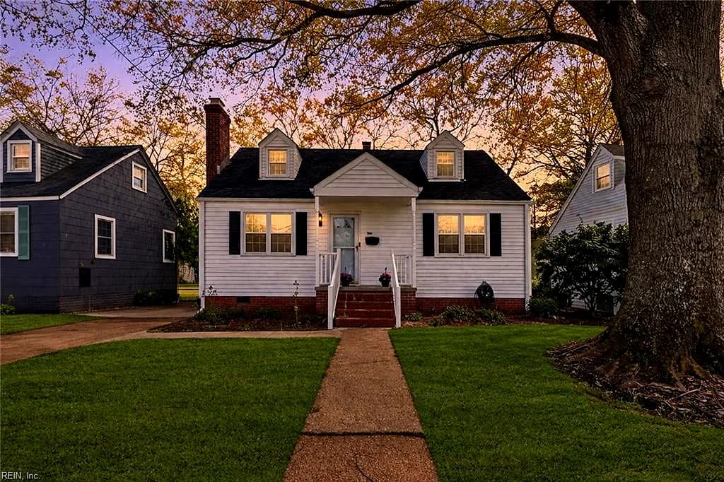 9414 STURGIS ST, NORFOLK VA 23503 - Main photo