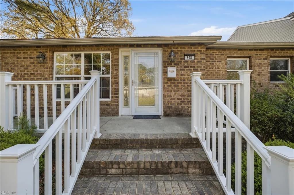 808 Pine Harbor DR, NORFOLK VA 23502 thumb 7