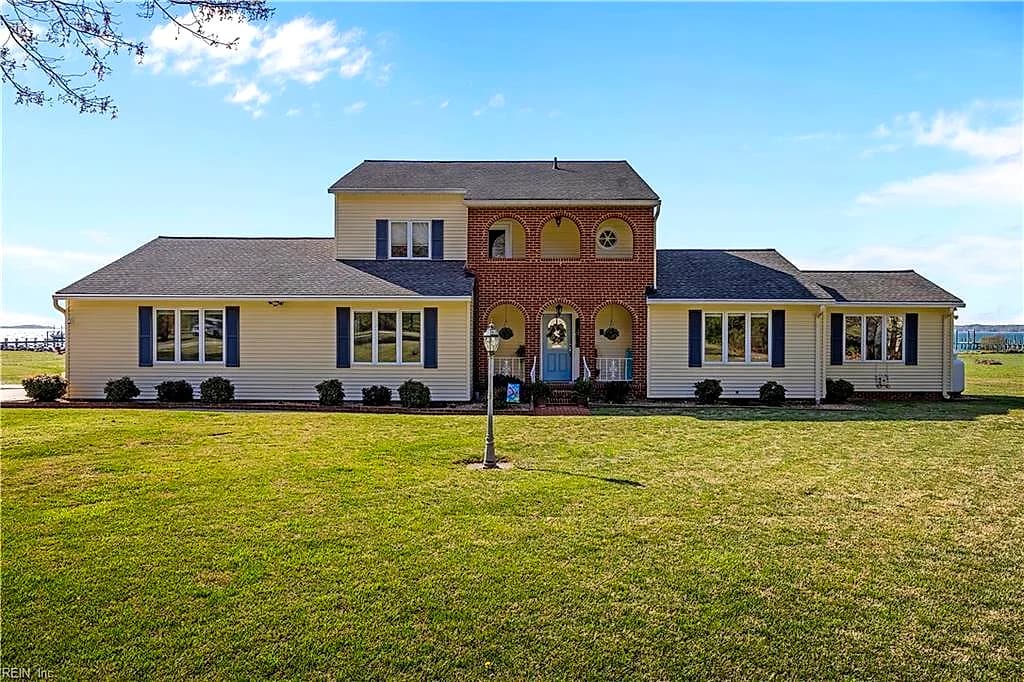 8560 Victory Hill LN, HAYES VA 23072 - Photo 5