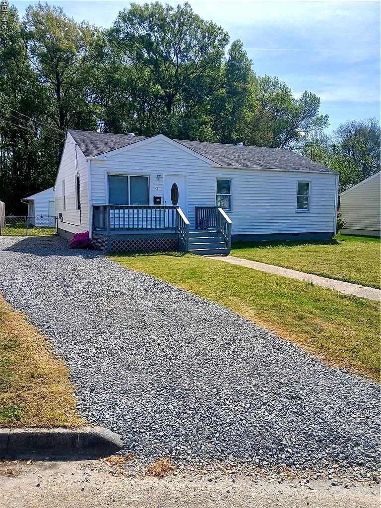 47 Wellington DR, HAMPTON VA 23666 - Main photo