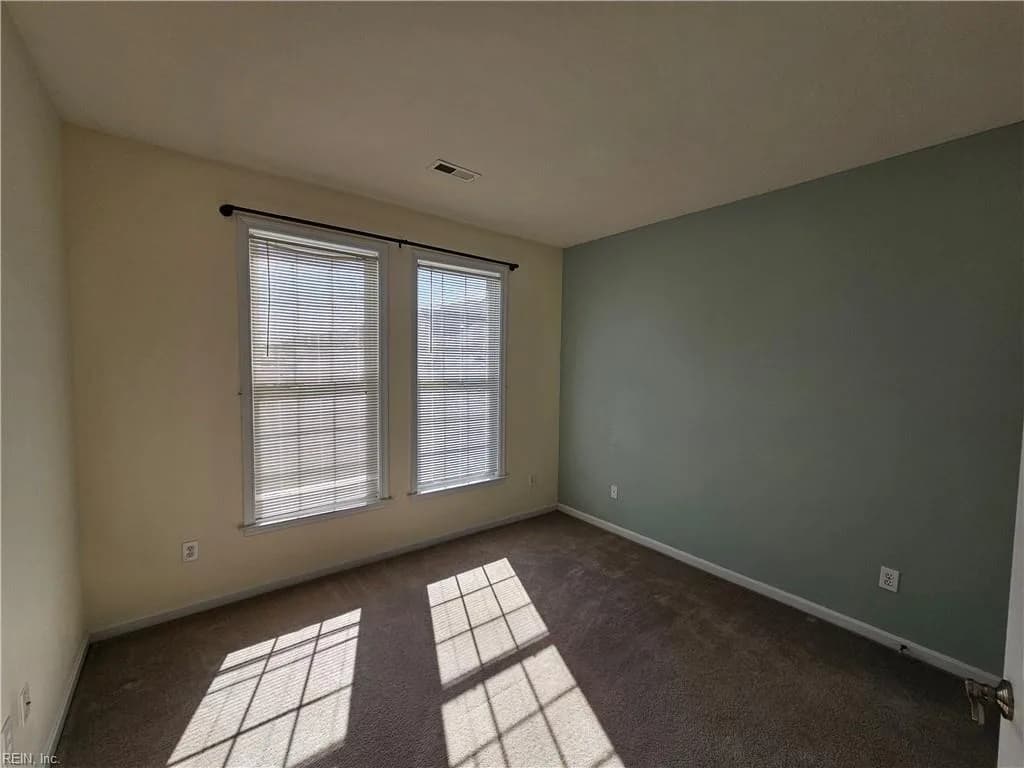 2391 River Club WAY, HAYES VA 23072 thumb 12
