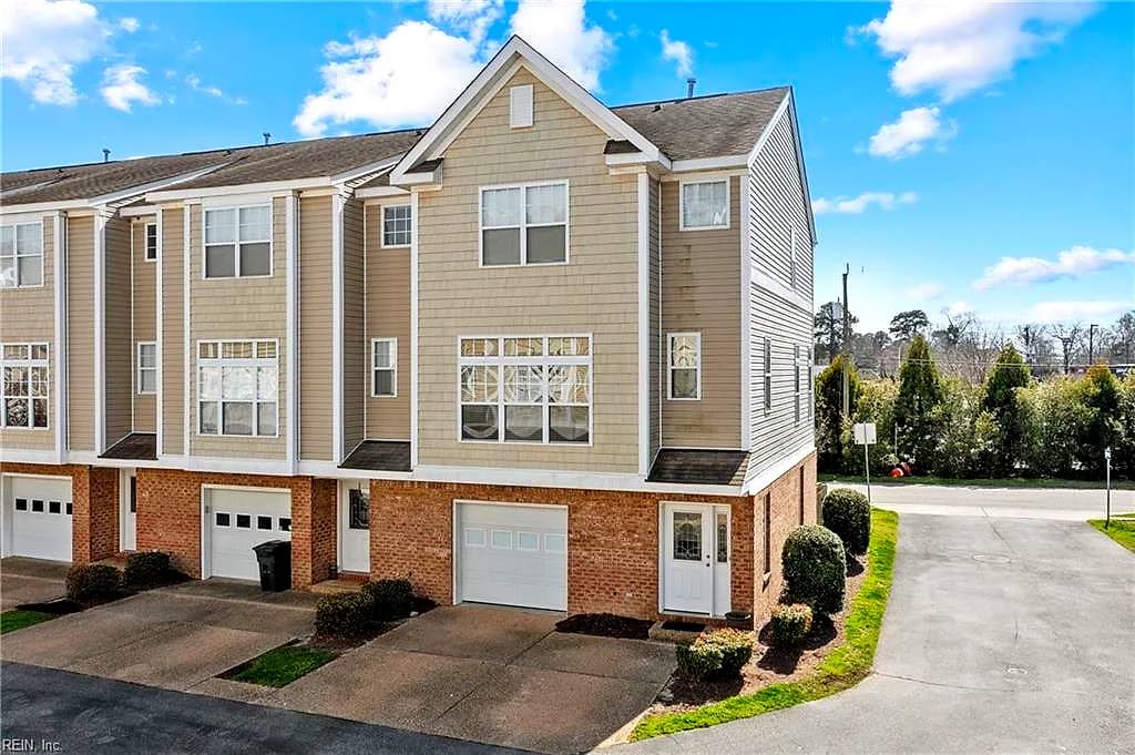 4761 Beach Bay CT, VIRGINIA BEACH VA 23455 - Main photo