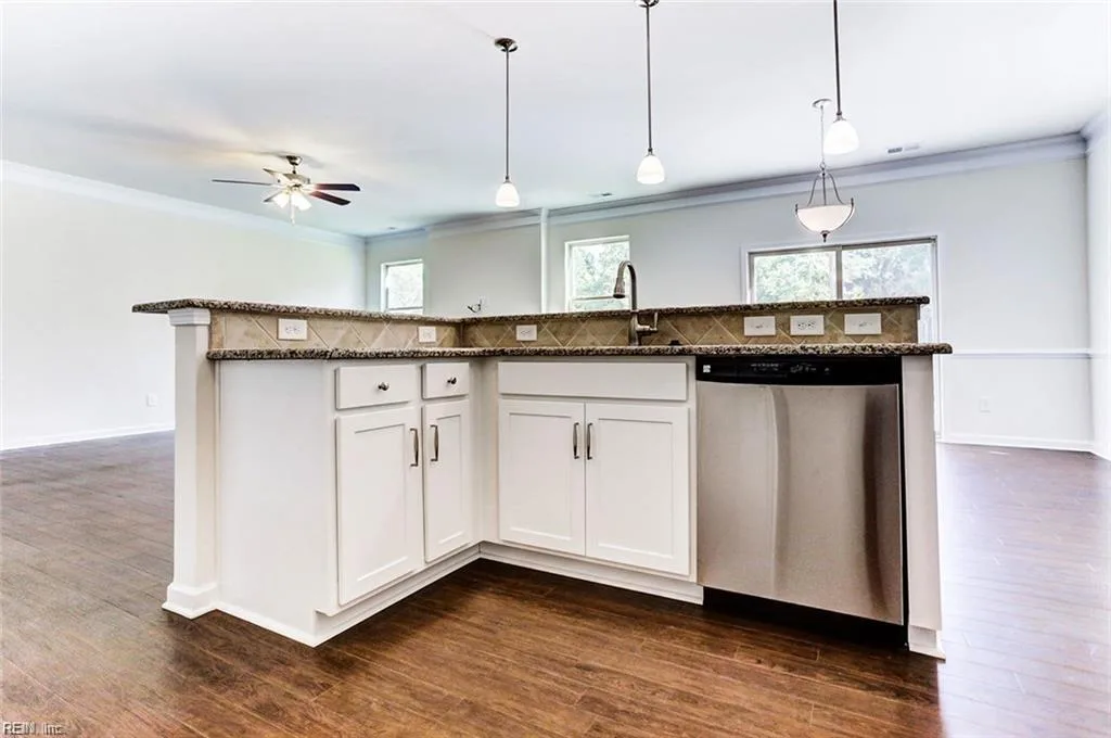 6312 Janice CT, GLOUCESTER VA 23061 thumb 8