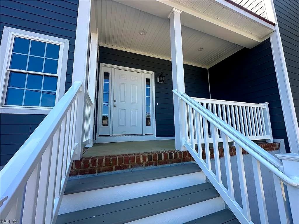 207 Hall RD, HAMPTON VA 23664 - Photo 3