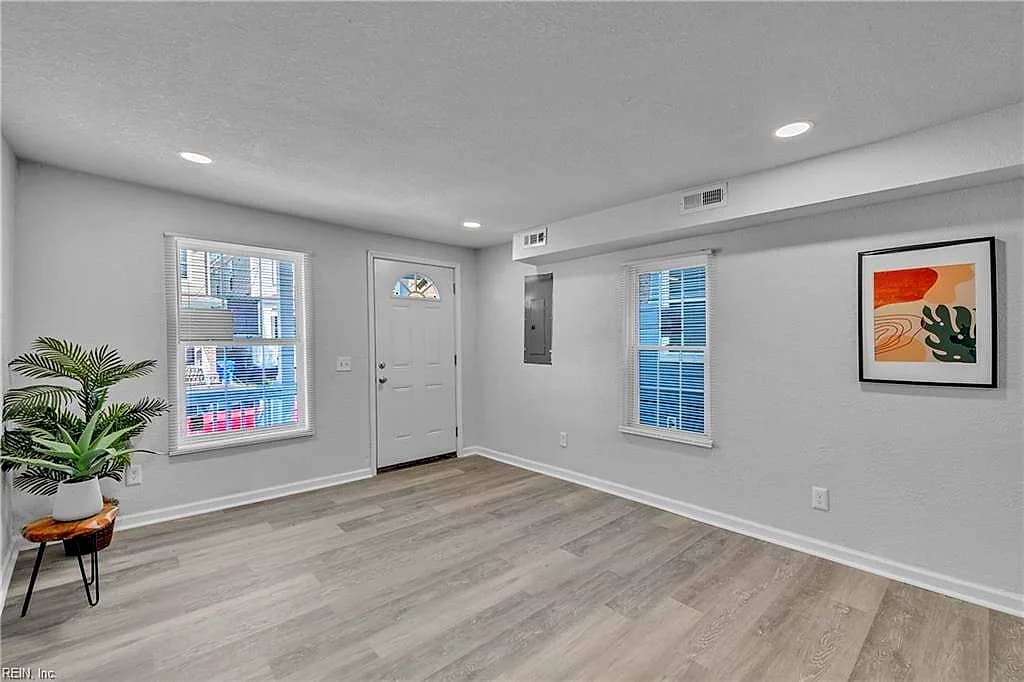 809 Lexington ST, NORFOLK VA 23504 thumb 10