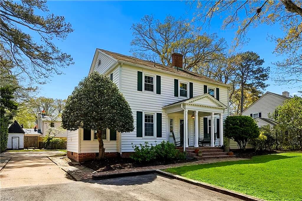 223 Shoe LN, NEWPORT NEWS VA 23606 - Main photo