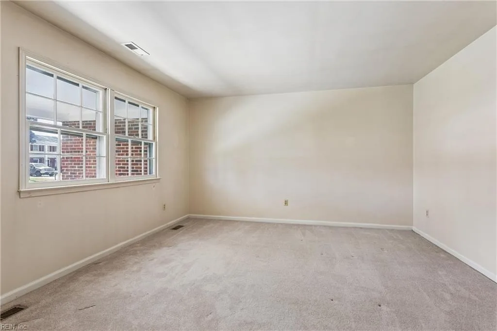 18 Magnolia LN, POQUOSON VA 23662 thumb 9