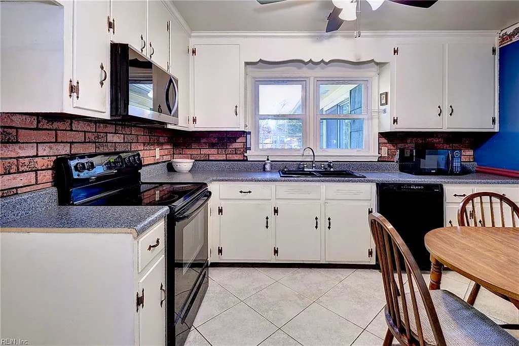 667 Kelso DR, NEWPORT NEWS VA 23601 thumb 12