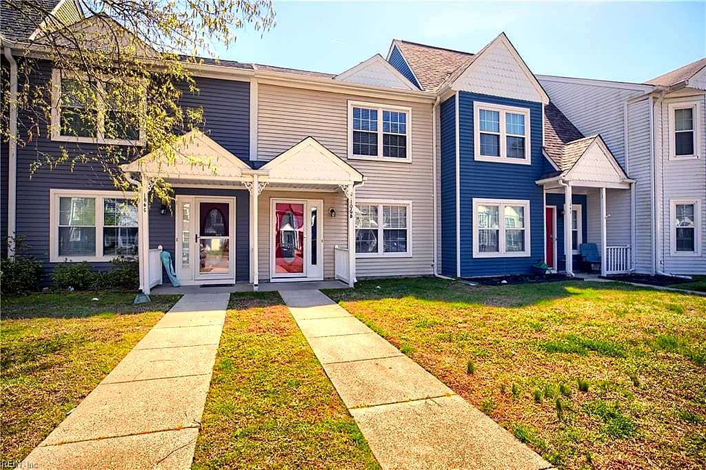 106 Heather WAY #D, YORKTOWN VA 23693 - Photo 2