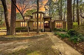 204 Mallard LN, YORKTOWN VA 23692 - Main photo