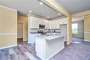 5104 Annapolis DR, CHESAPEAKE VA 23321 thumb 9