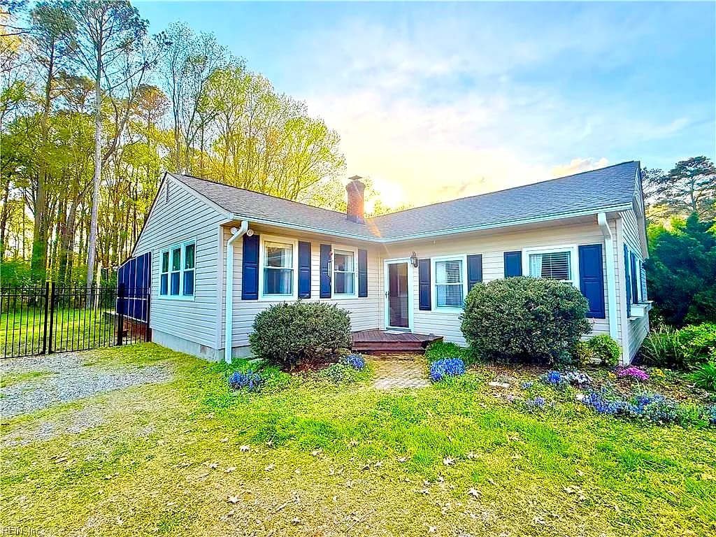 1500 Hampton HWY, YORKTOWN VA 23693 - Main photo
