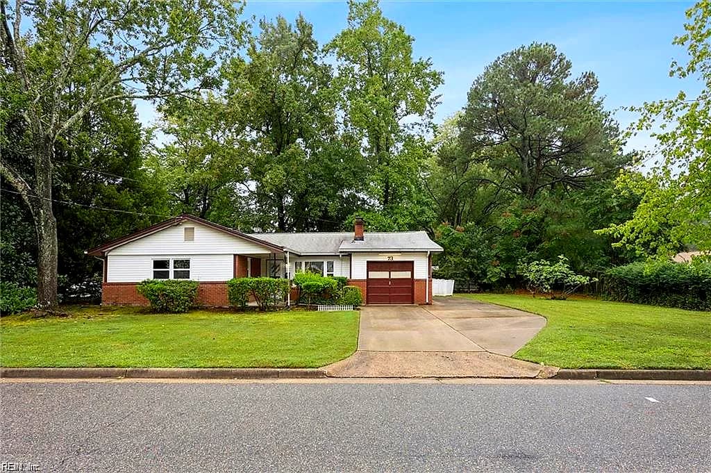73 Stanley DR, NEWPORT NEWS VA 23608 - Main photo