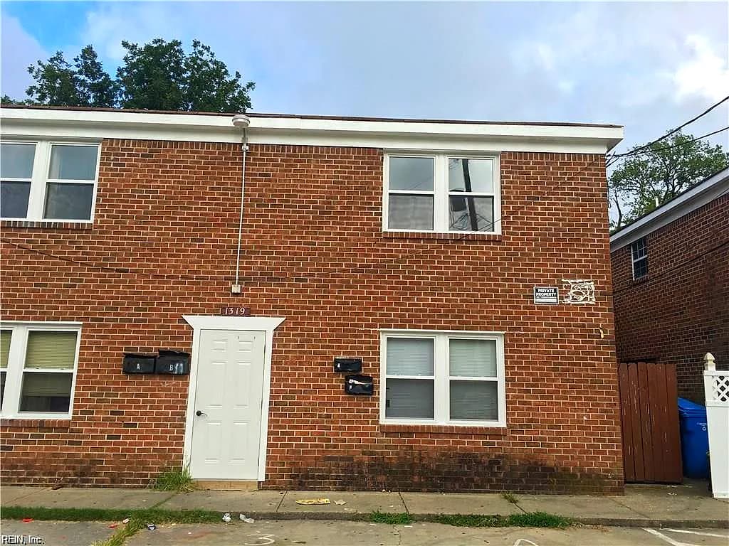 1319 19th ST #C, CHESAPEAKE VA 23324 - Main photo