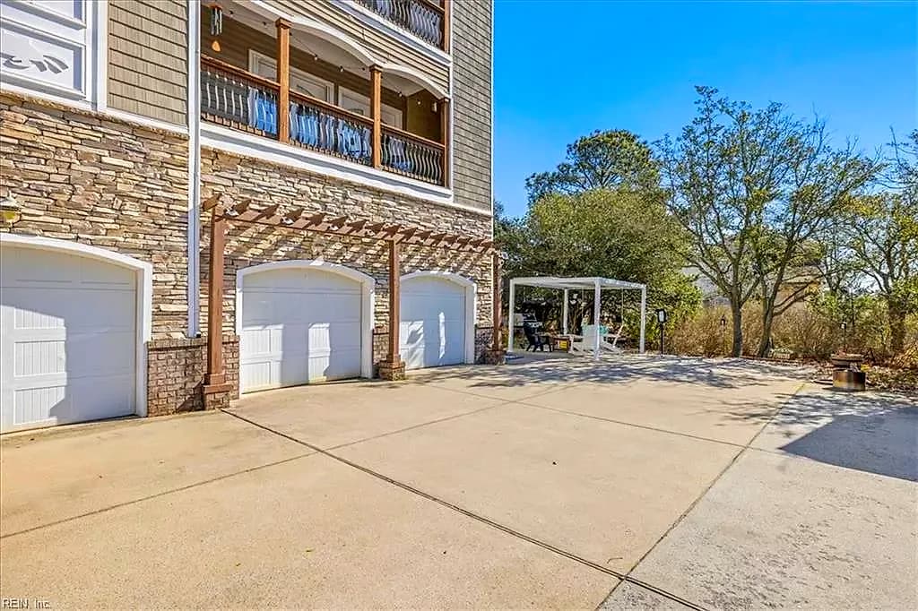 9512 14th Bay ST, NORFOLK VA 23518 - Photo 3