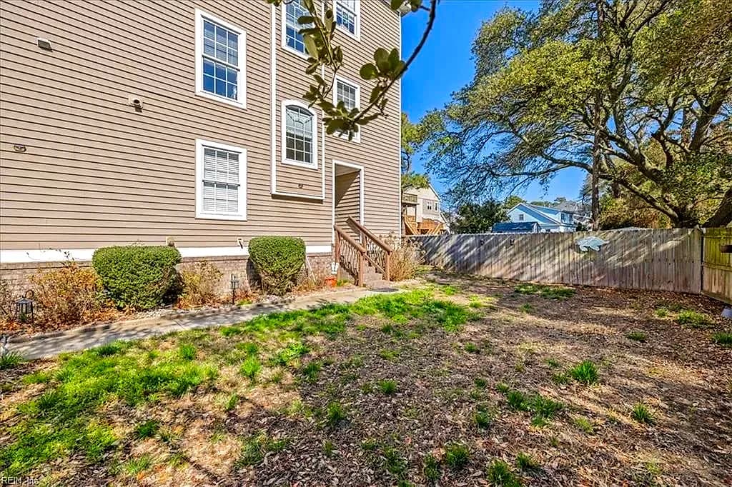9512 14th Bay ST, NORFOLK VA 23518 thumb 9