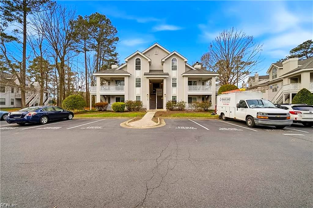 720 Inlet QUAY #H, CHESAPEAKE VA 23320 - Photo 2