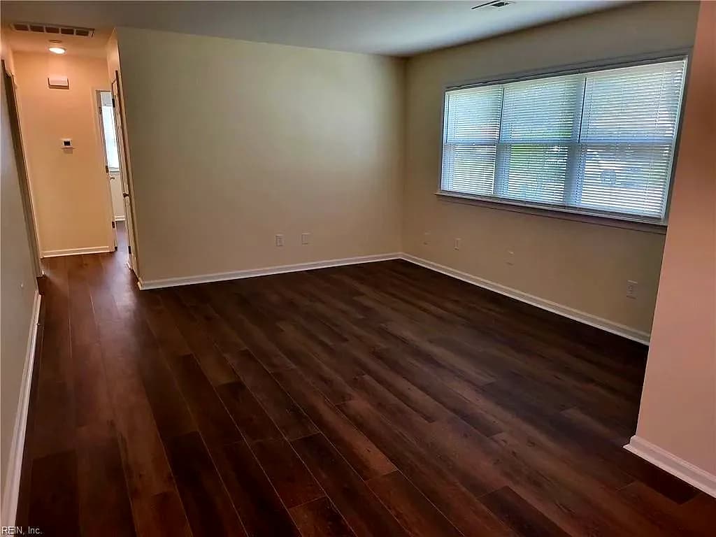 120 Schooner DR, NEWPORT NEWS VA 23602 thumb 8