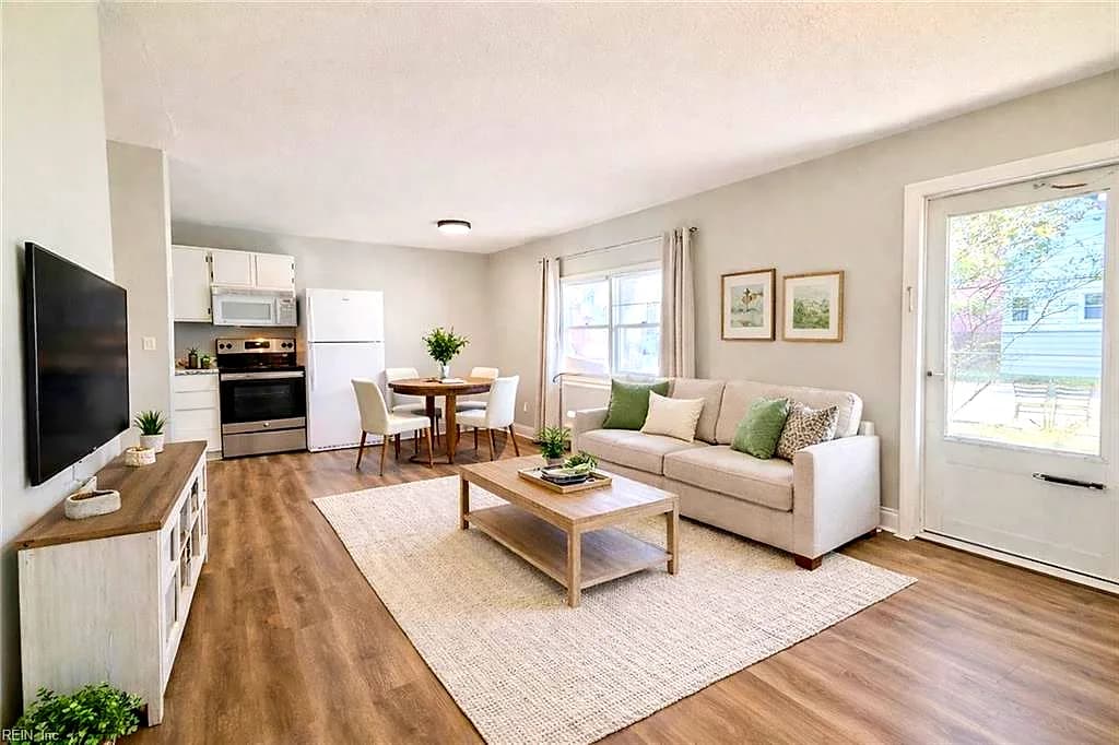 3216 Pleasant AVE #B, NORFOLK VA 23518 - Photo 2